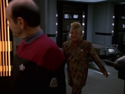 extant_StarTrek_VOY_7x16-WorkforcePart1_2829.jpg