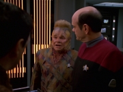 extant_StarTrek_VOY_7x16-WorkforcePart1_2839.jpg