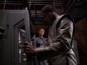 extant_StarTrek_VOY_7x16-WorkforcePart1_2945.jpg