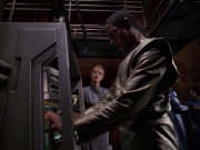 extant_StarTrek_VOY_7x16-WorkforcePart1_2957.jpg