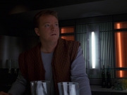 Filename=extant_StarTrek_VOY_7x16-WorkforcePart1_3247.jpg
Filesize=141KiB
Dimensions=1200x900
Date added=Jan 16, 2020 extant_StarTrek_VOY_7x16-WorkforcePart1_3247.jpg