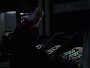 extant_StarTrek_VOY_7x17-WorkforcePart2_0252.jpg
