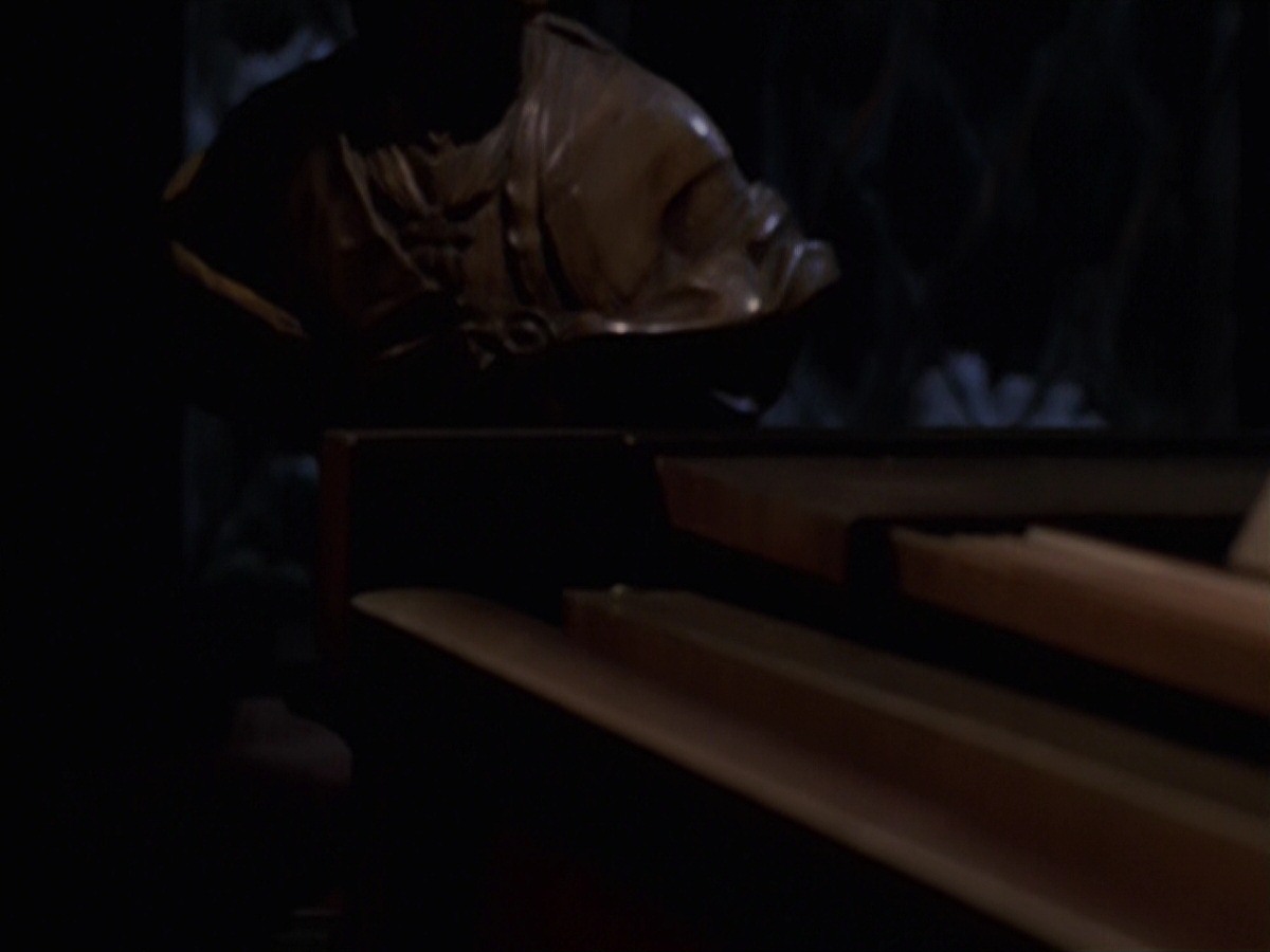 extant_StarTrek_VOY_7x18-HumanError_0011.jpg