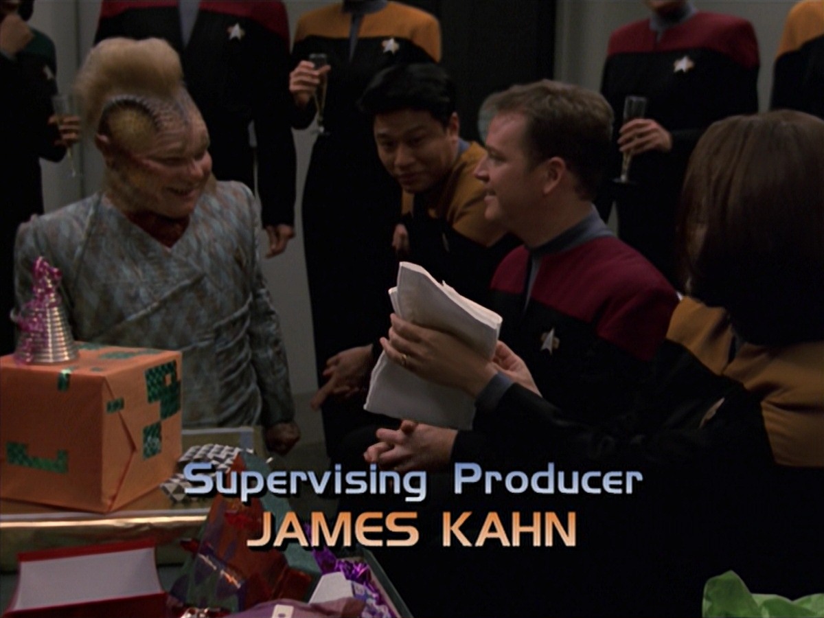 extant_StarTrek_VOY_7x18-HumanError_0277.jpg