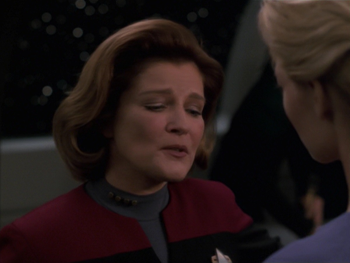 extant_StarTrek_VOY_7x18-HumanError_0313.jpg