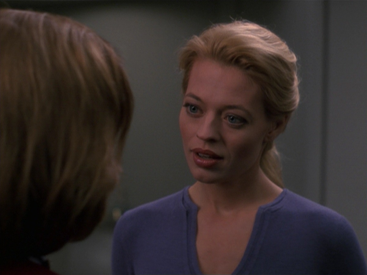 extant_StarTrek_VOY_7x18-HumanError_0321.jpg