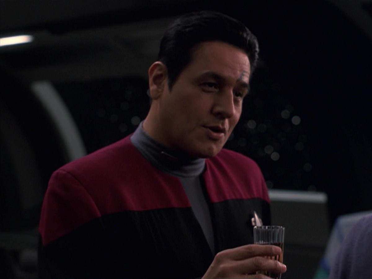 extant_StarTrek_VOY_7x18-HumanError_0354.jpg