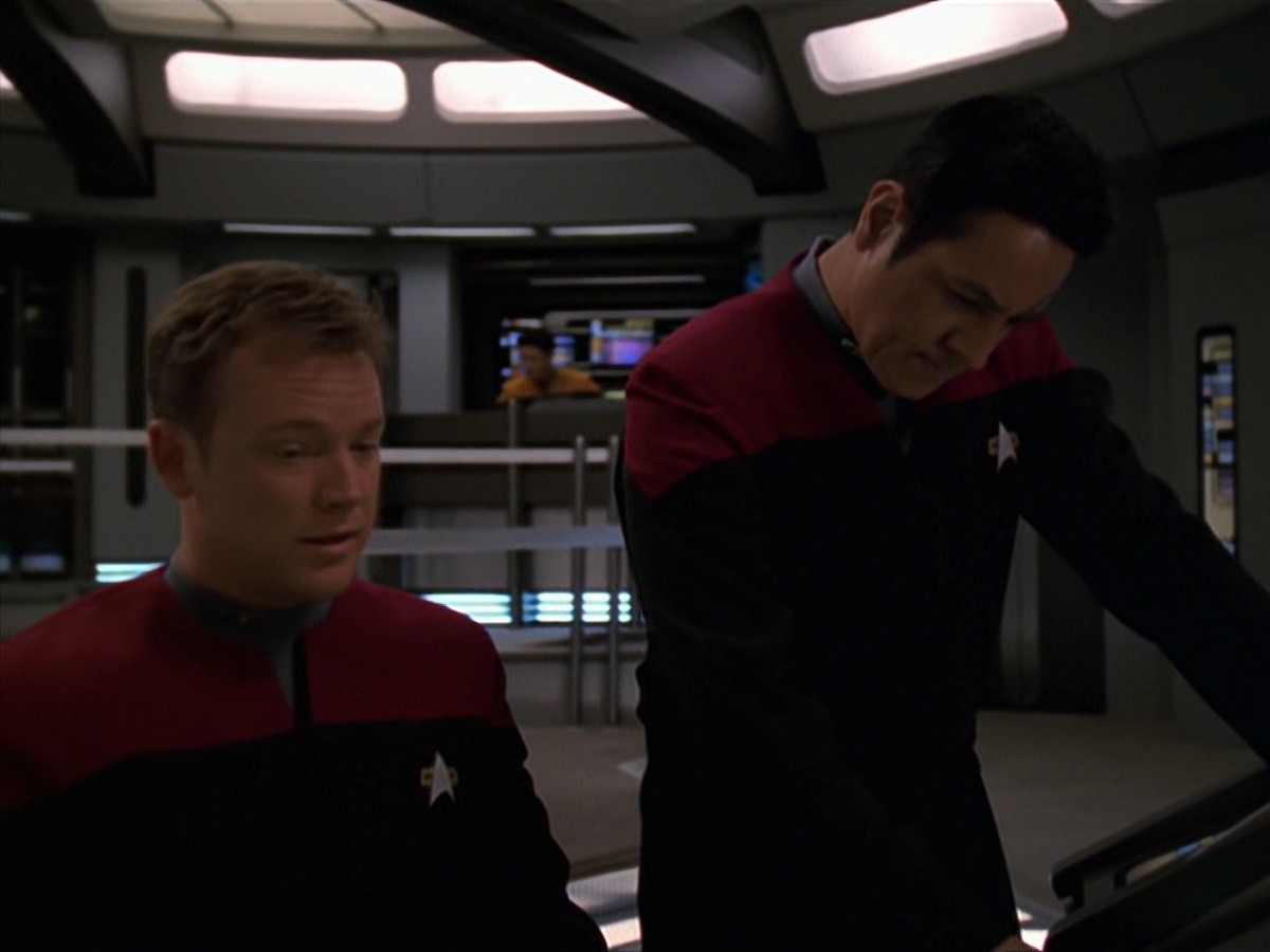 extant_StarTrek_VOY_7x18-HumanError_0404.jpg
