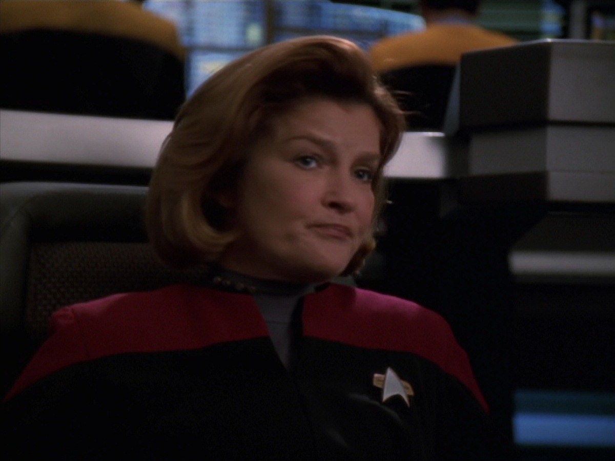 extant_StarTrek_VOY_7x18-HumanError_0419.jpg