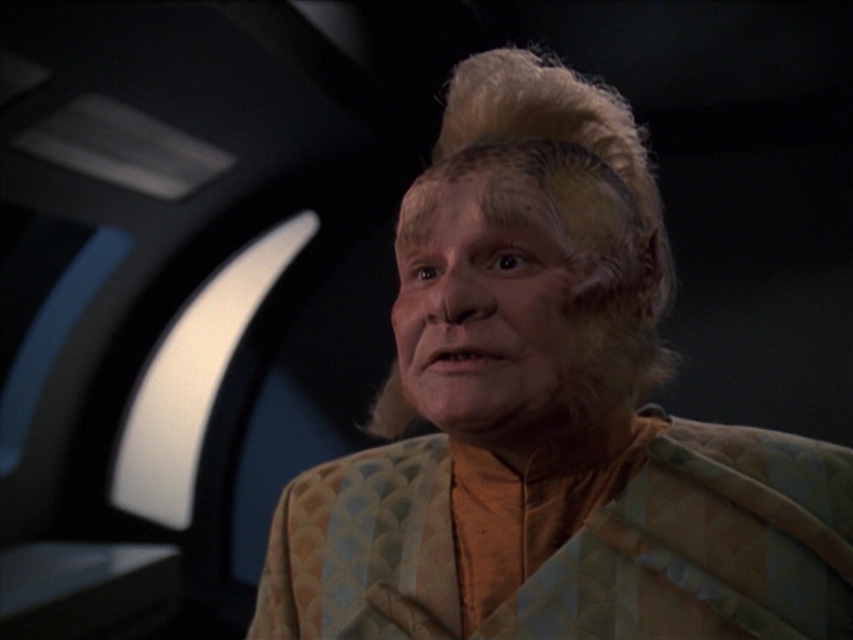 extant_StarTrek_VOY_7x18-HumanError_0597.jpg