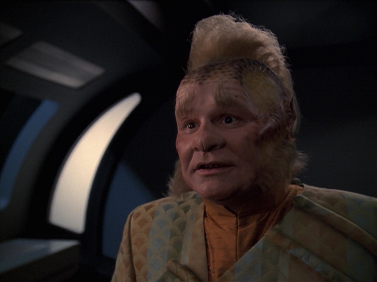extant_StarTrek_VOY_7x18-HumanError_0599.jpg