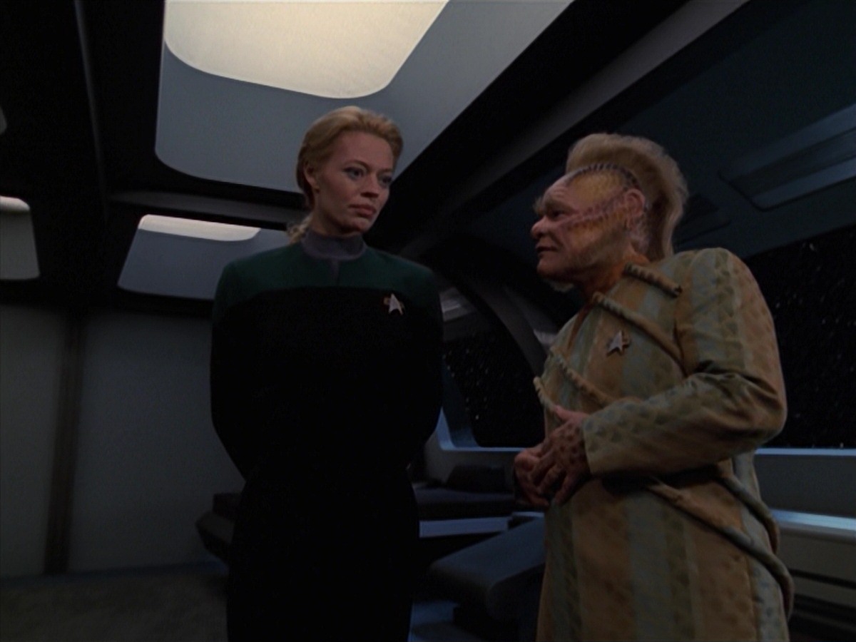 extant_StarTrek_VOY_7x18-HumanError_0603.jpg