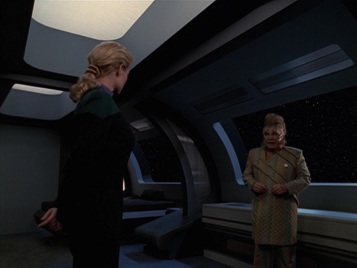 extant_StarTrek_VOY_7x18-HumanError_0633.jpg