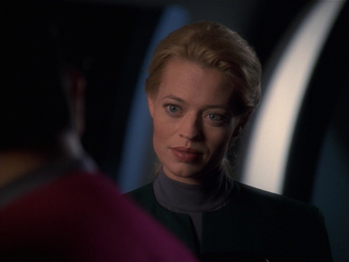 extant_StarTrek_VOY_7x18-HumanError_0832.jpg