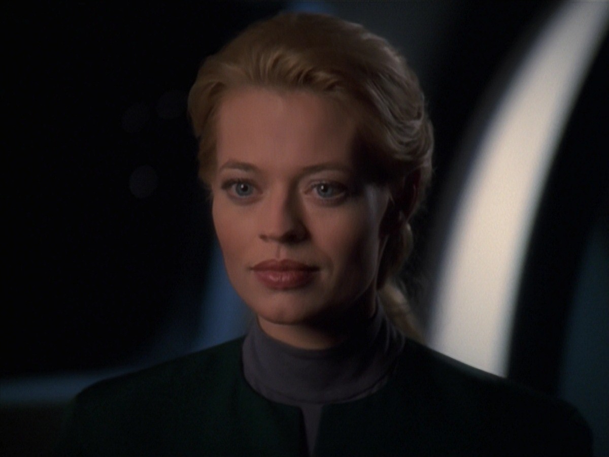 extant_StarTrek_VOY_7x18-HumanError_0841.jpg