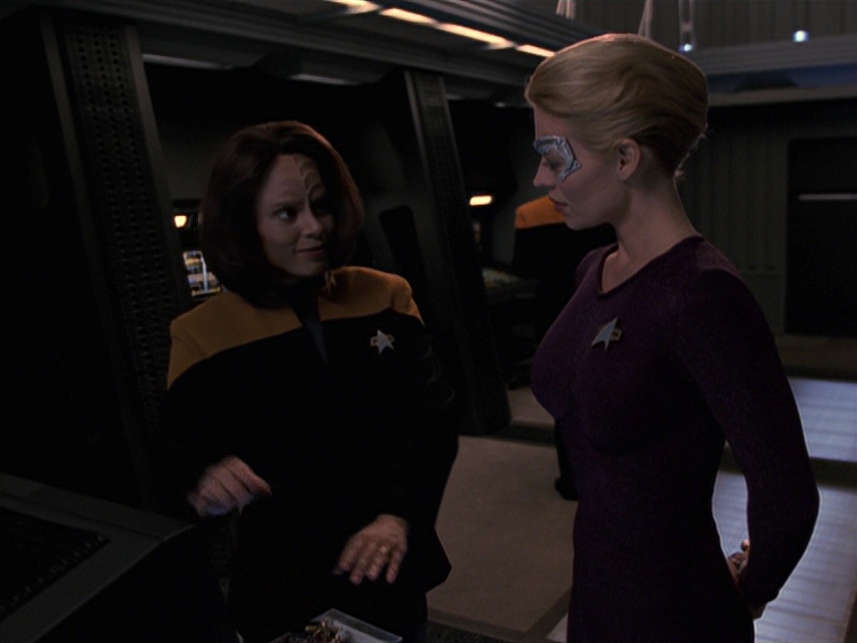 extant_StarTrek_VOY_7x18-HumanError_1275.jpg