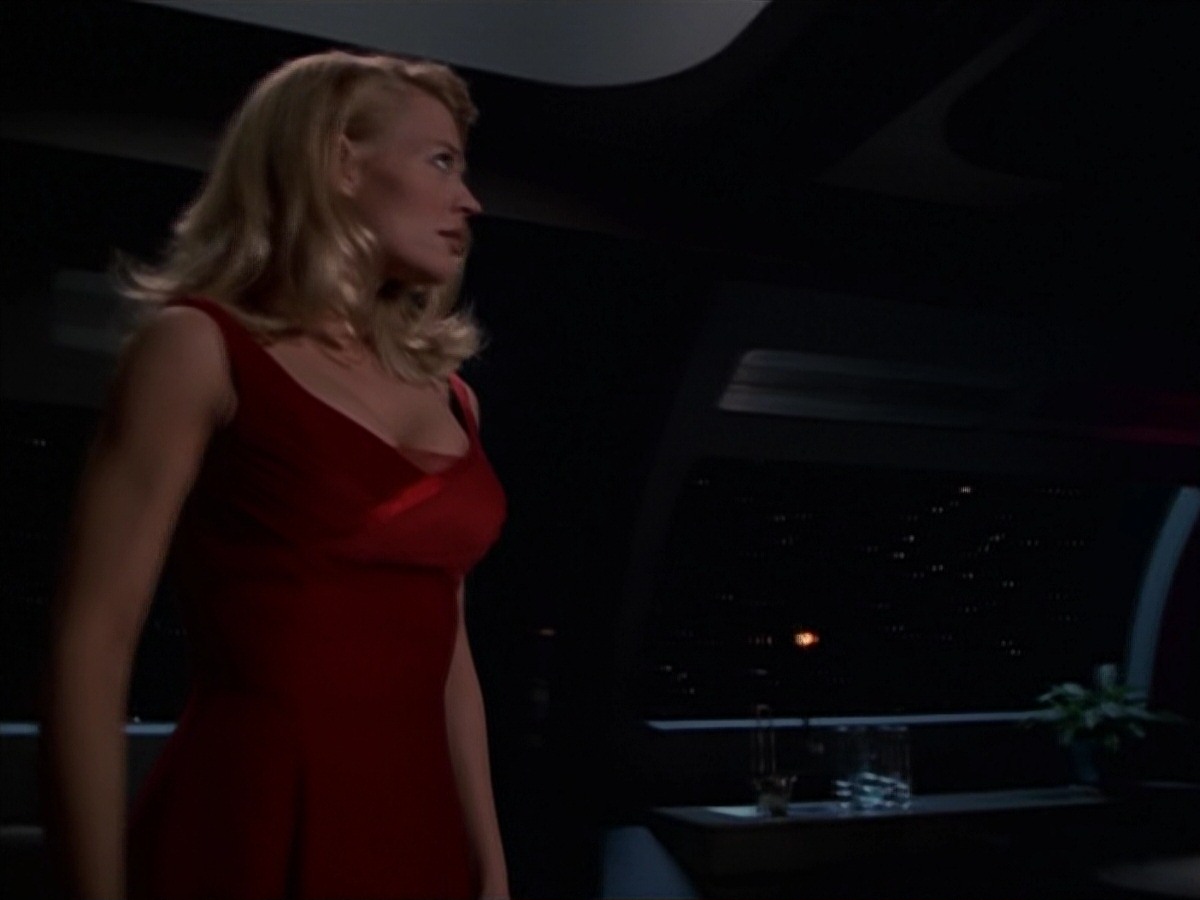extant_StarTrek_VOY_7x18-HumanError_1365.jpg