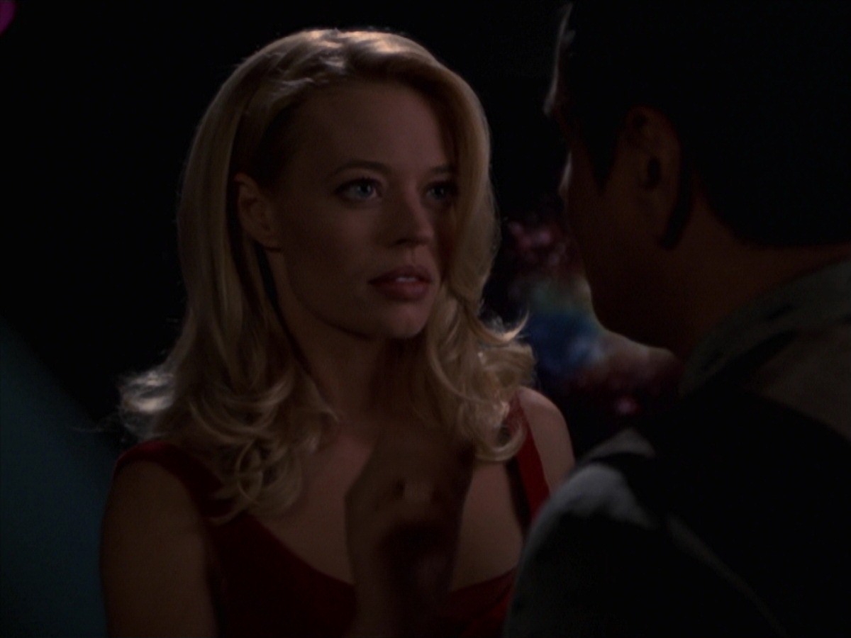 extant_StarTrek_VOY_7x18-HumanError_1637.jpg