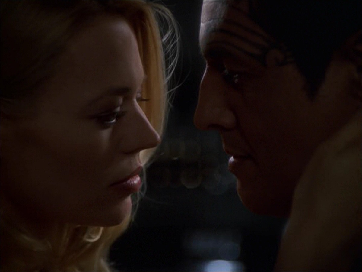 extant_StarTrek_VOY_7x18-HumanError_1664.jpg