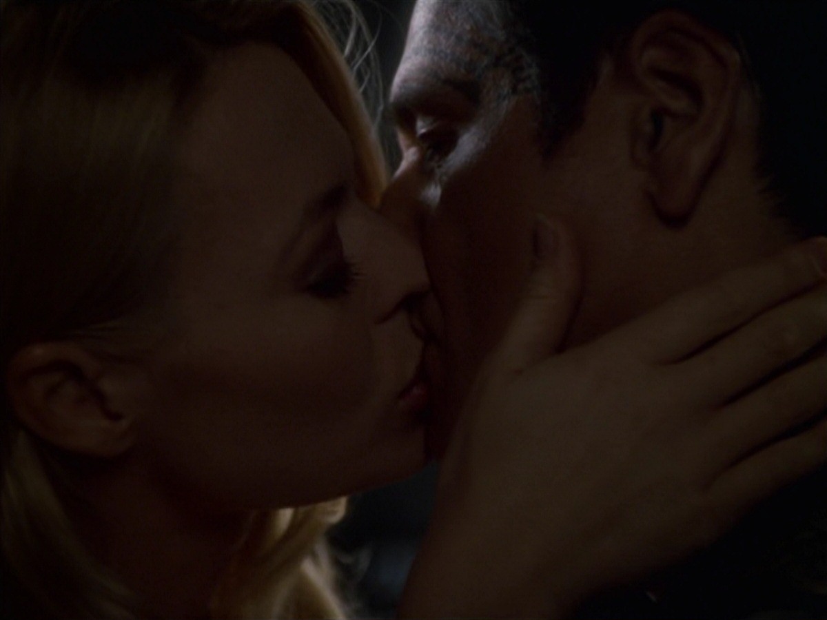 extant_StarTrek_VOY_7x18-HumanError_1671.jpg