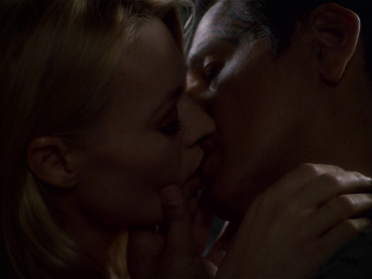 extant_StarTrek_VOY_7x18-HumanError_1689.jpg