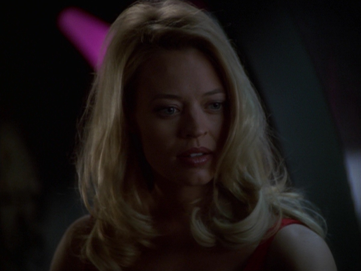 extant_StarTrek_VOY_7x18-HumanError_1819.jpg