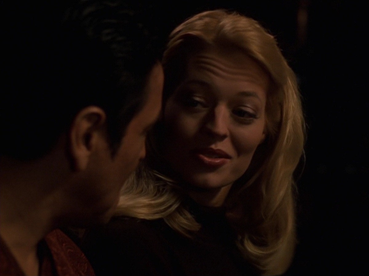 extant_StarTrek_VOY_7x18-HumanError_1996.jpg