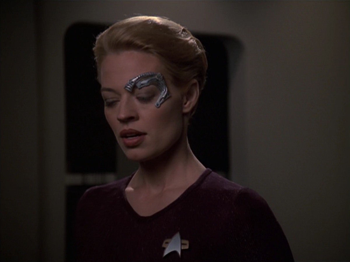 extant_StarTrek_VOY_7x18-HumanError_2345.jpg
