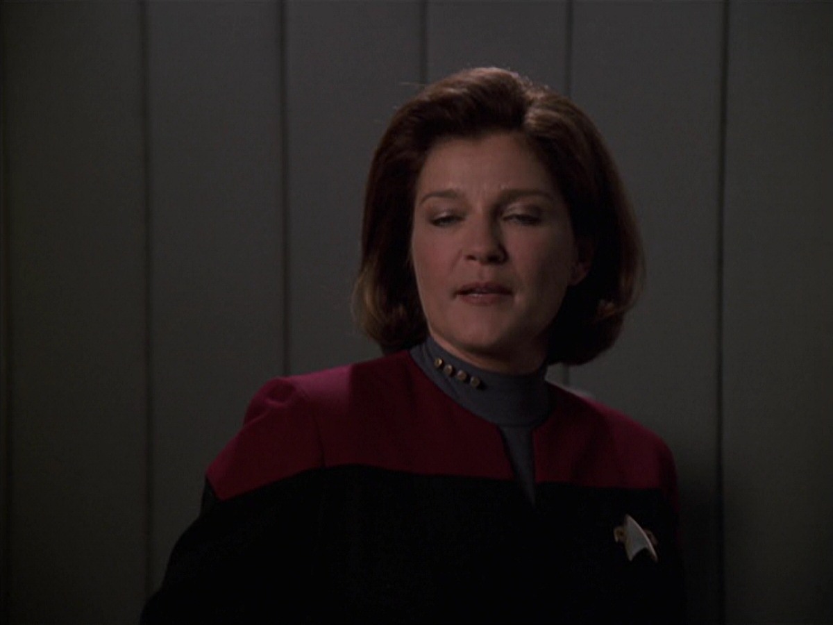 extant_StarTrek_VOY_7x18-HumanError_2455.jpg