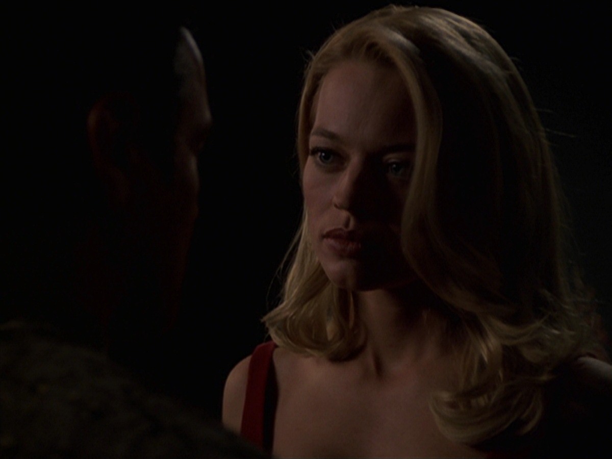 extant_StarTrek_VOY_7x18-HumanError_2693.jpg