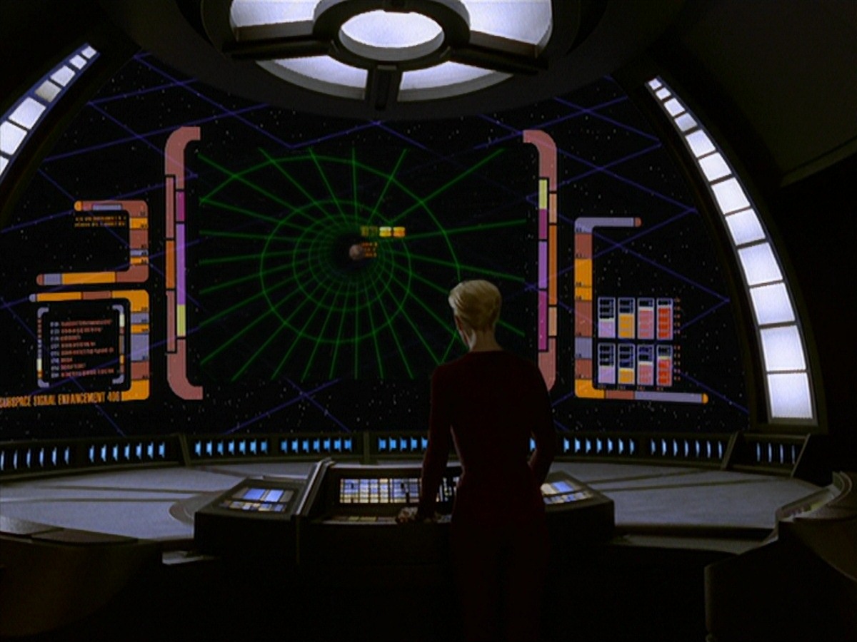 extant_StarTrek_VOY_7x18-HumanError_3261.jpg