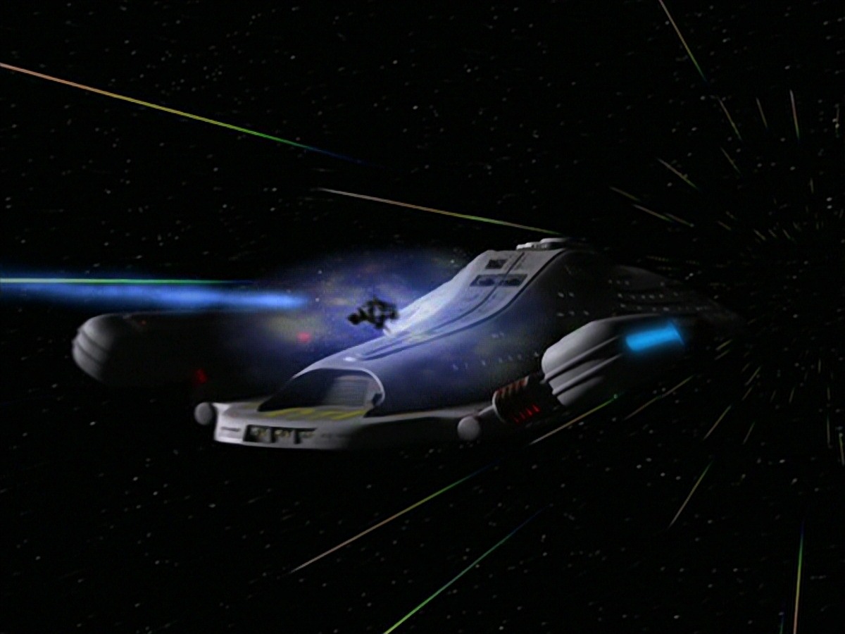 extant_StarTrek_VOY_7x18-HumanError_3371.jpg