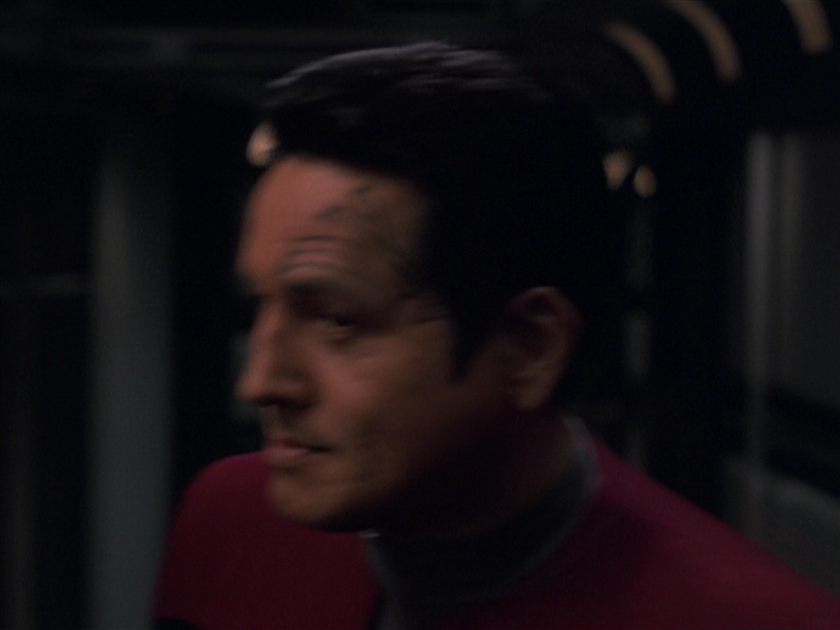 extant_StarTrek_VOY_7x18-HumanError_3618.jpg