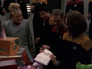 extant_StarTrek_VOY_7x18-HumanError_0273.jpg