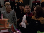 extant_StarTrek_VOY_7x18-HumanError_0275.jpg