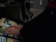 extant_StarTrek_VOY_7x18-HumanError_0393.jpg