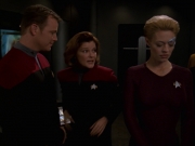 extant_StarTrek_VOY_7x18-HumanError_0481.jpg