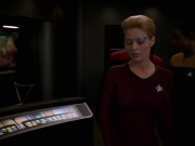 extant_StarTrek_VOY_7x18-HumanError_0498.jpg