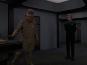 extant_StarTrek_VOY_7x18-HumanError_0531.jpg
