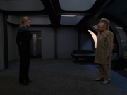 extant_StarTrek_VOY_7x18-HumanError_0547.jpg