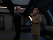 extant_StarTrek_VOY_7x18-HumanError_0553.jpg
