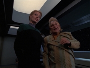 extant_StarTrek_VOY_7x18-HumanError_0619.jpg