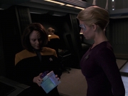 extant_StarTrek_VOY_7x18-HumanError_1251.jpg