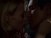 extant_StarTrek_VOY_7x18-HumanError_1703.jpg