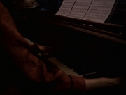 extant_StarTrek_VOY_7x18-HumanError_1966.jpg