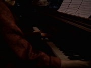 extant_StarTrek_VOY_7x18-HumanError_1967.jpg