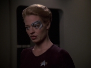 extant_StarTrek_VOY_7x18-HumanError_2348.jpg