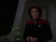extant_StarTrek_VOY_7x18-HumanError_2351.jpg