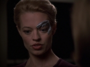 extant_StarTrek_VOY_7x18-HumanError_2409.jpg