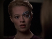 extant_StarTrek_VOY_7x18-HumanError_2433.jpg